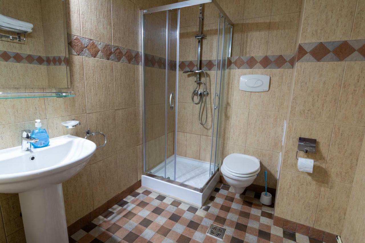 Pensiunea Admiraz Durau Buitenkant foto
